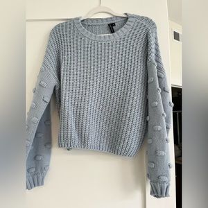 Moon & Madison size small sweater
